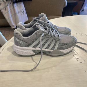 K-Swiss Pickleball Shoes Size 8! Only worn once!